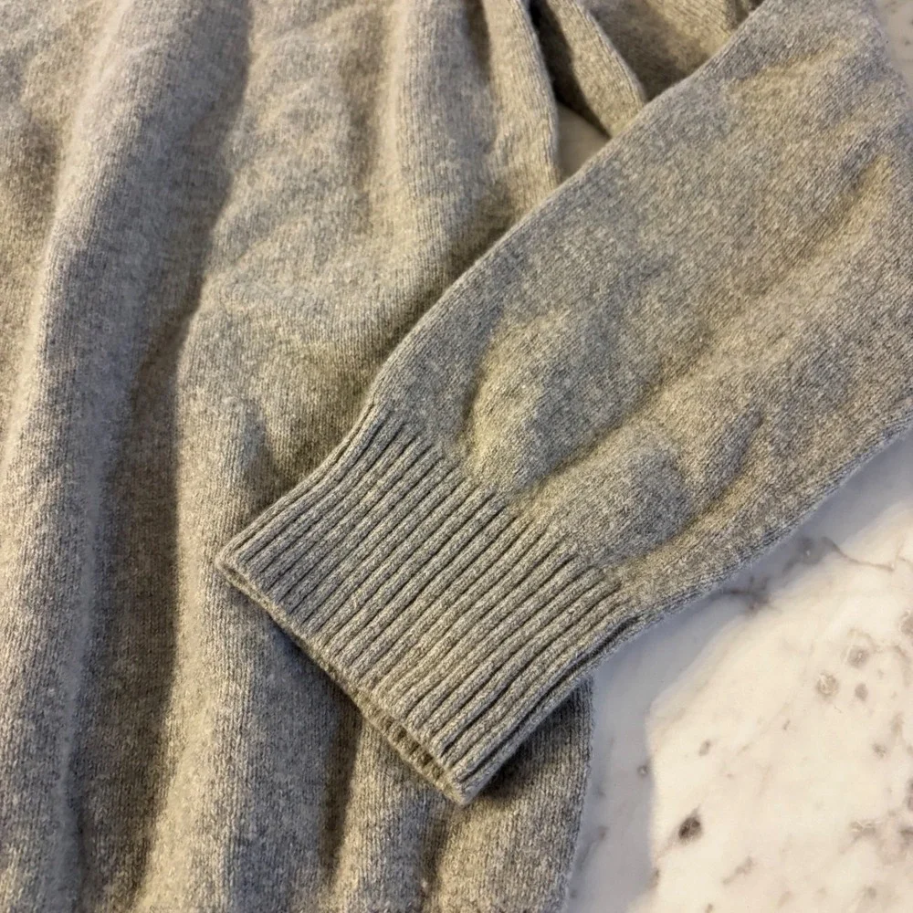 Banana‎ Republic Mens XXL Merino Wool Blend Crewneck Sweater Light Grey Heather